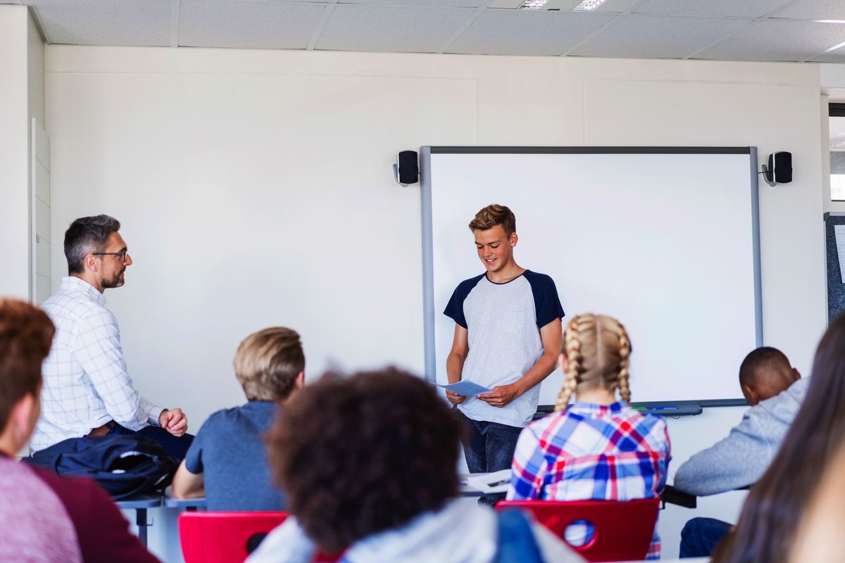 How to manage oral presentation anxiety